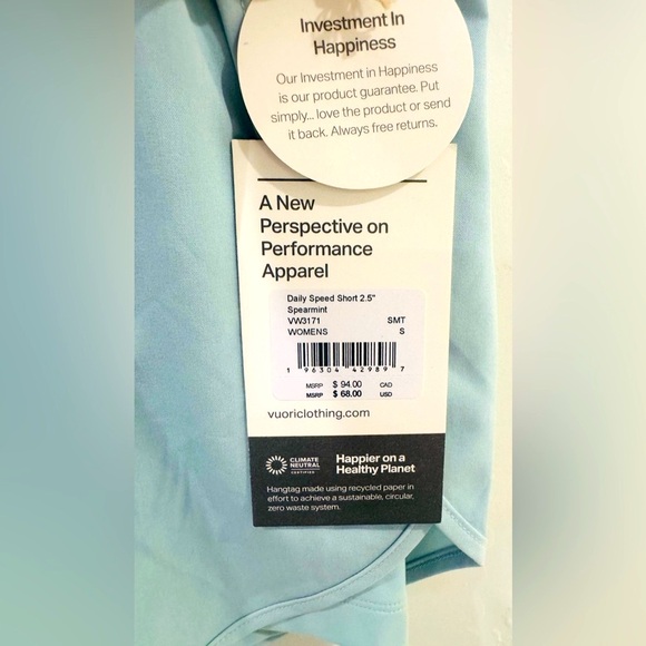 Vuori Daily Speed Short 2.5” Spearmint New with Tags Sz Small - Picture 2 of 3